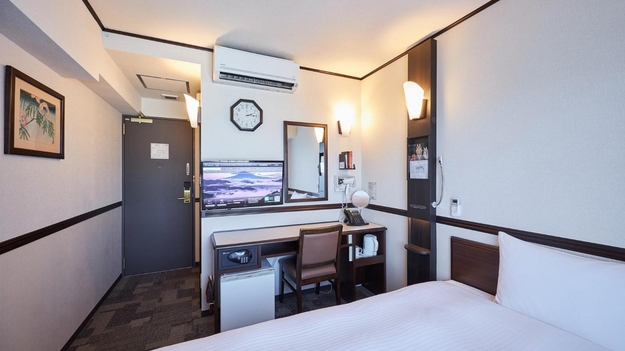 Toyoko Inn Osaka Tsuruhashi Ekimae Exterior foto