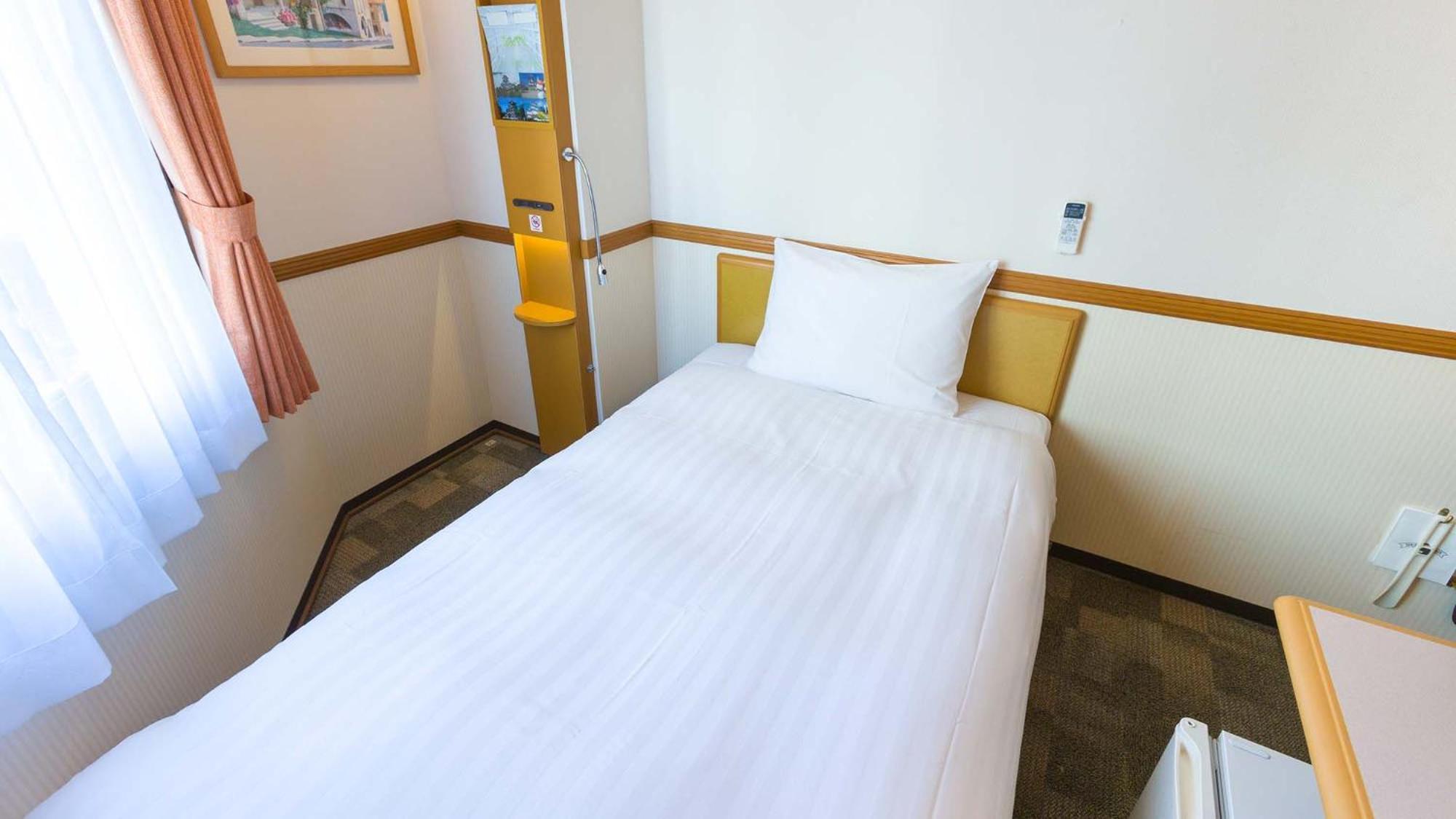 Toyoko Inn Osaka Tsuruhashi Ekimae Habitación foto