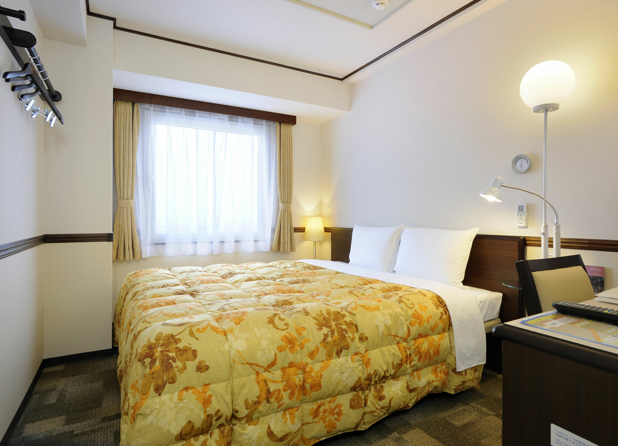Toyoko Inn Osaka Tsuruhashi Ekimae Exterior foto